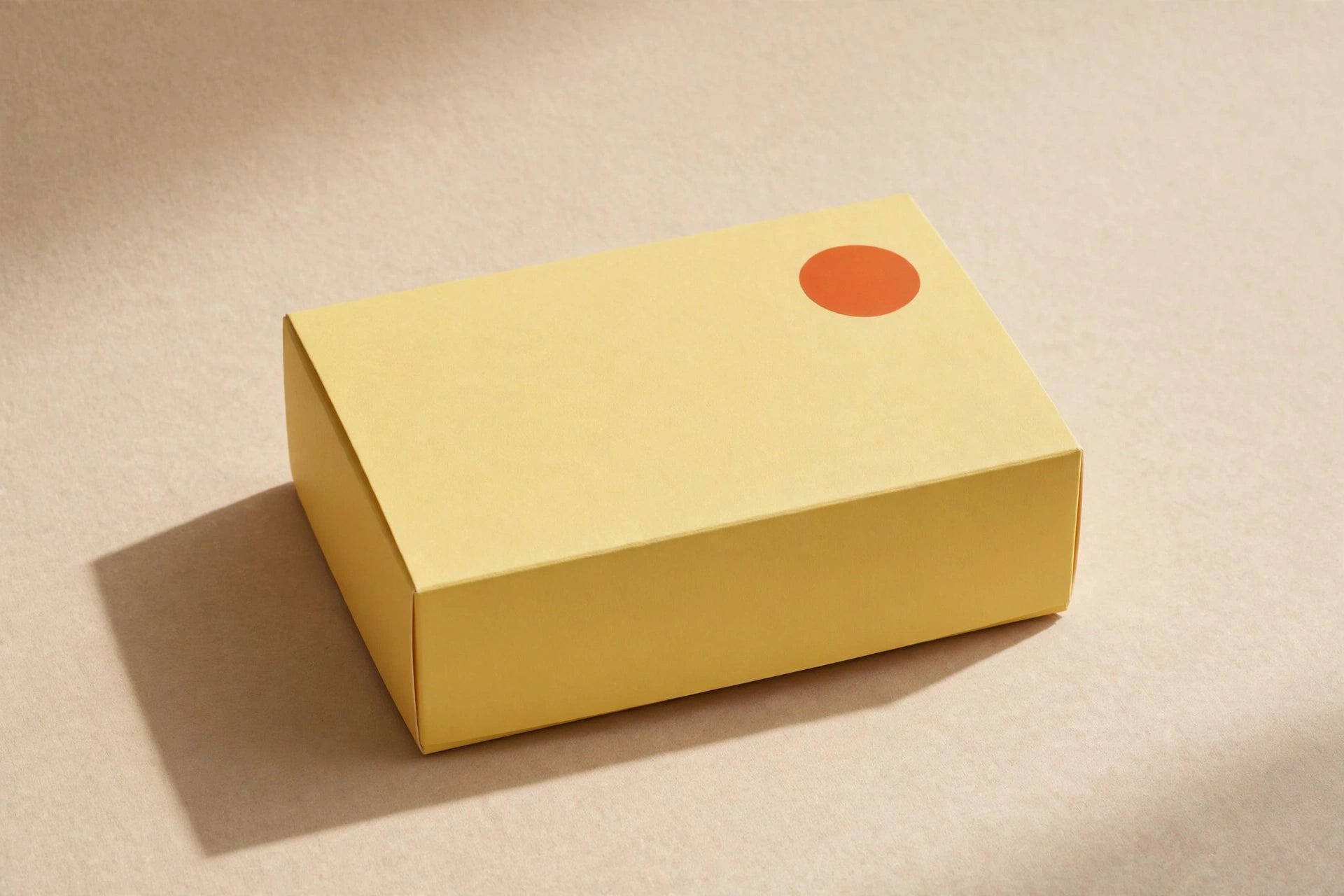 Butter-yellow bakery box